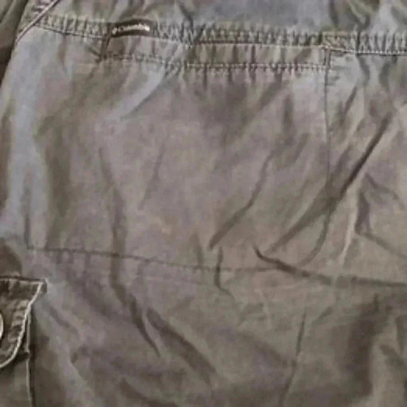 Columbia Gray Cargo Pants - Picture 4 of 4